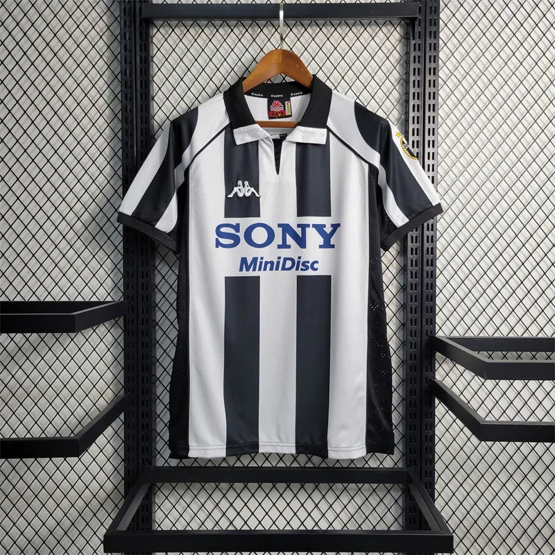 Juventus Retro Jersey 1997/98 Home Football Jersey Soccer Shirt