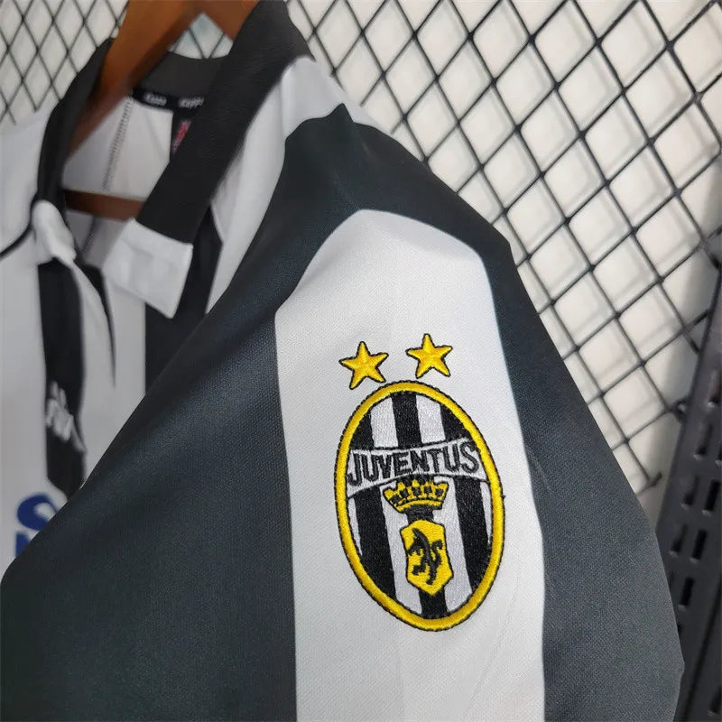 Juventus Retro Jersey 1997/98 Home Football Jersey Soccer Shirt