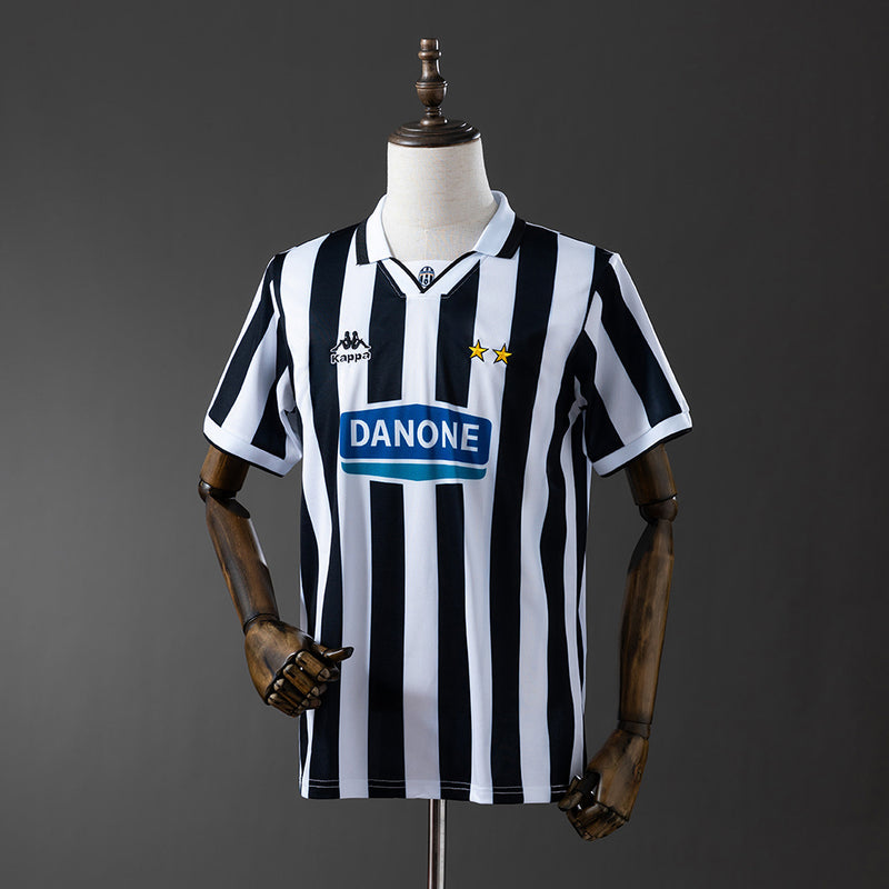 Juventus Jersey 1994-95 Home Retro Football Kit