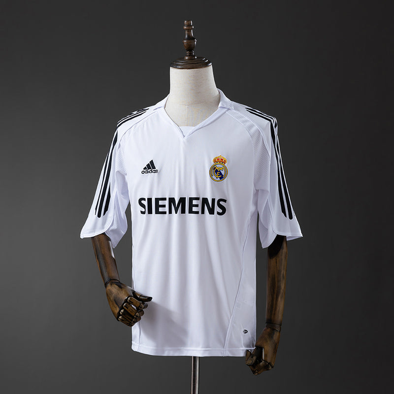 Real Madrid Jersey 2005/06 Home Retro Football Kit