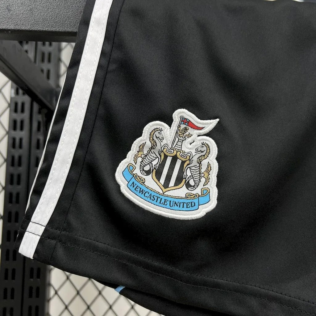 Kids Newcastle United Jersey 25/26 Home Football Kit Soccer Jersey