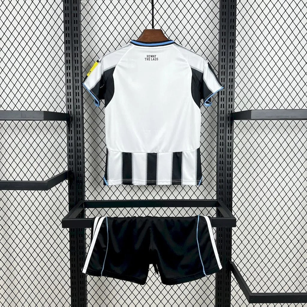 Kids Newcastle United Jersey 25/26 Home Football Kit Soccer Jersey