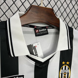 Retro Juventus Home Kit 2001/02 Football Jersey