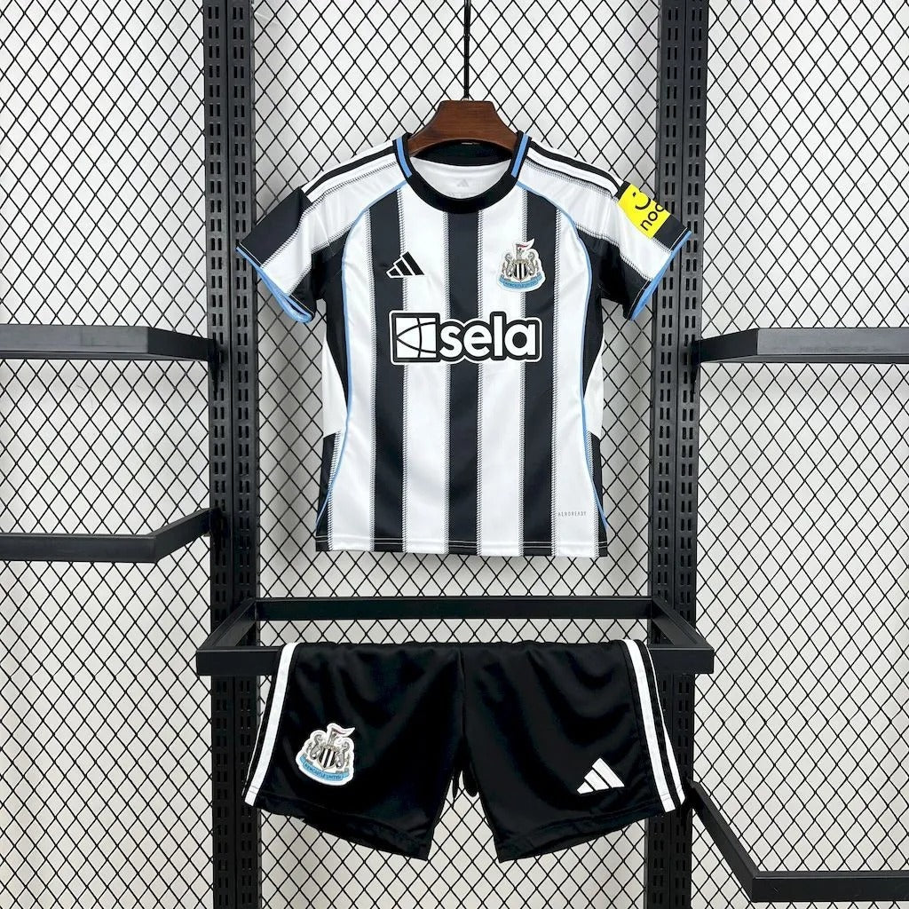 Kids Newcastle United Jersey 25/26 Home Football Kit Soccer Jersey