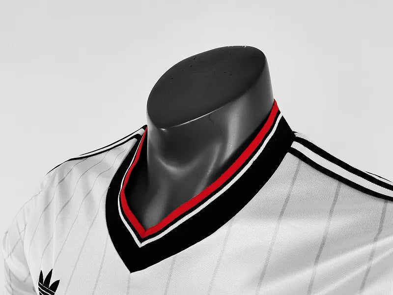 Manchester United Retro Jersey 1983 Away Football Jersey Soccer Shirt