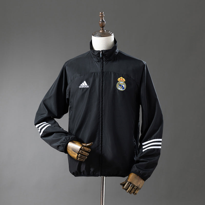 Real Madrid Windbreaker 2025/26 Black Football Kit