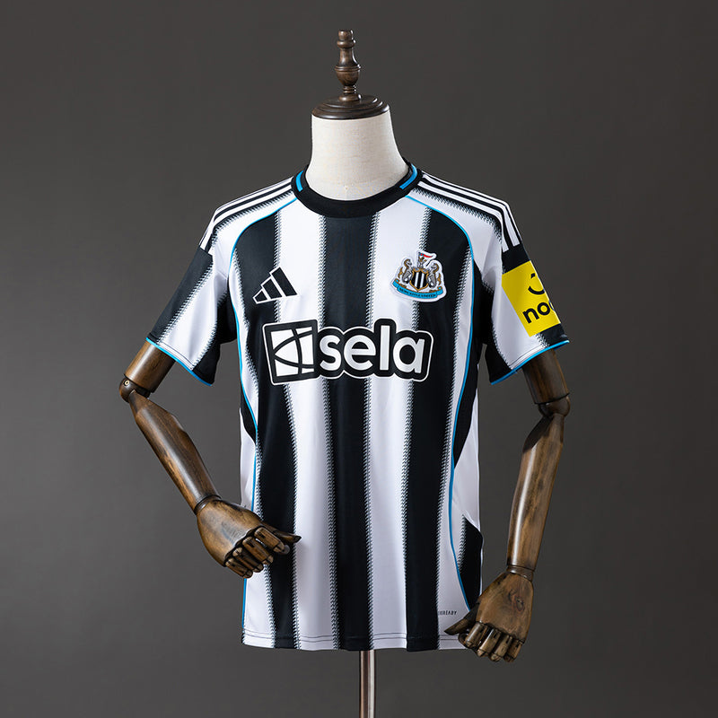 Newcastle United Jersey 25/26 Home Football Kit