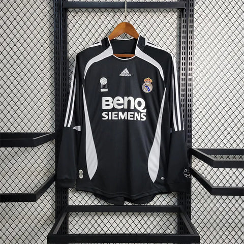 Long Sleeves Away Real Madrid Jersey 06/07 Retro Football Kits