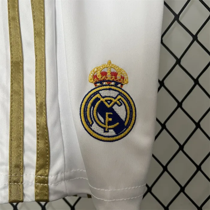 Camiseta retro de local del Real Madrid para niños 11/12