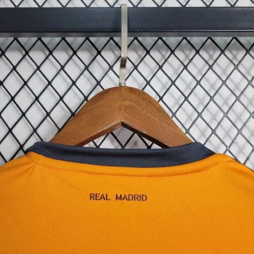 Camiseta de fútbol retro del equipo de fútbol del Real Madrid 13/14