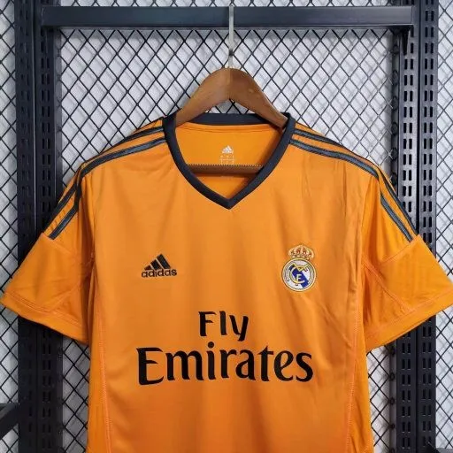 Camiseta de fútbol retro del equipo de fútbol del Real Madrid 13/14