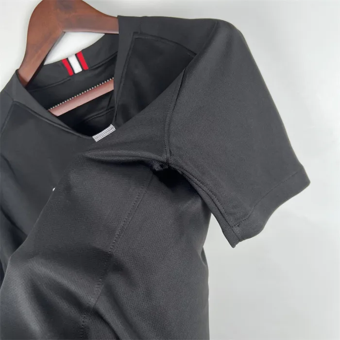 Camiseta del equipo de fútbol retro de la tercera equipación del PSG 2018/19