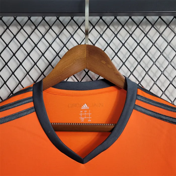 Camiseta del Real Madrid Tercera equipación 13/14 Retro