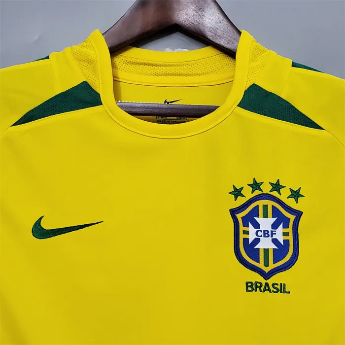 Camiseta de Brasil de local 2002 retro