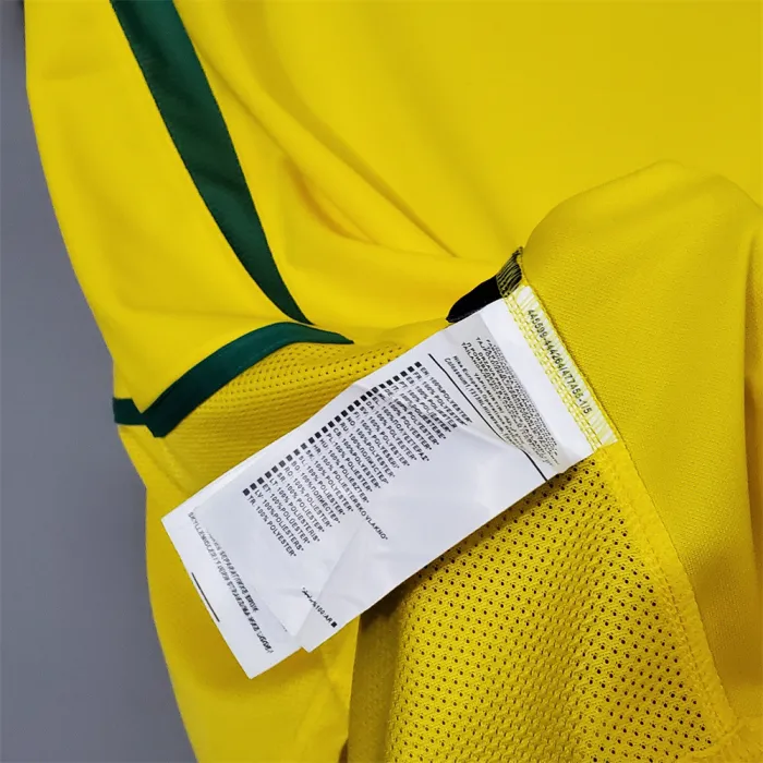 Camiseta de Brasil de local 2002 retro
