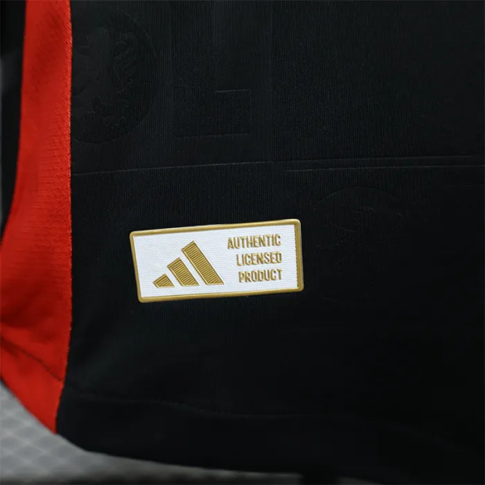 Versión del jugador Camiseta de fútbol de visitante del Lyon 24/25