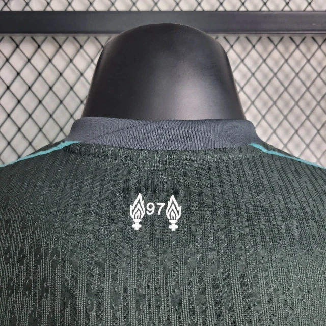 Versión para jugadores Camiseta visitante del Liverpool 24/25 Kit de fútbol Manga larga