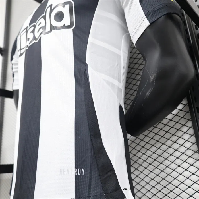 Versión para jugadores Camiseta de fútbol local del Newcastle United 24/25