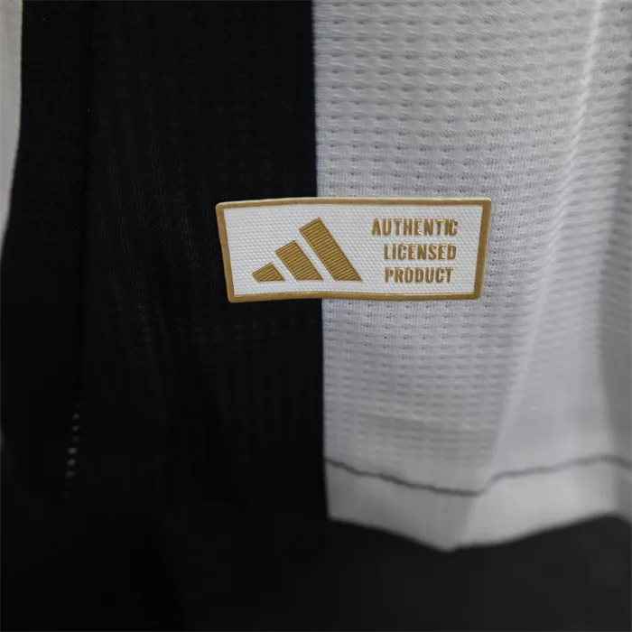 Versión para jugadores Camiseta de fútbol local del Newcastle United 24/25