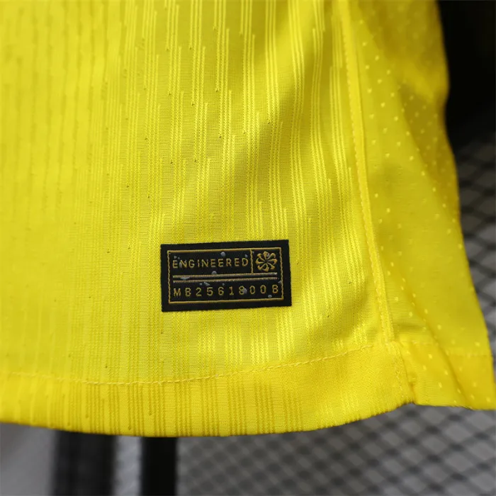 Camiseta de fútbol del Club América 24/25 de local