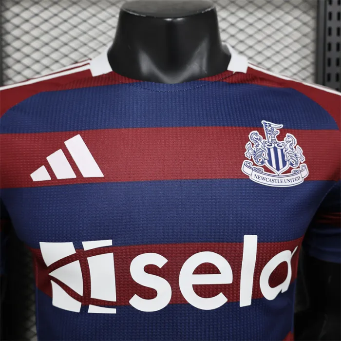 Versión para jugadores Camiseta de fútbol de visitante del Newcastle United 24/25