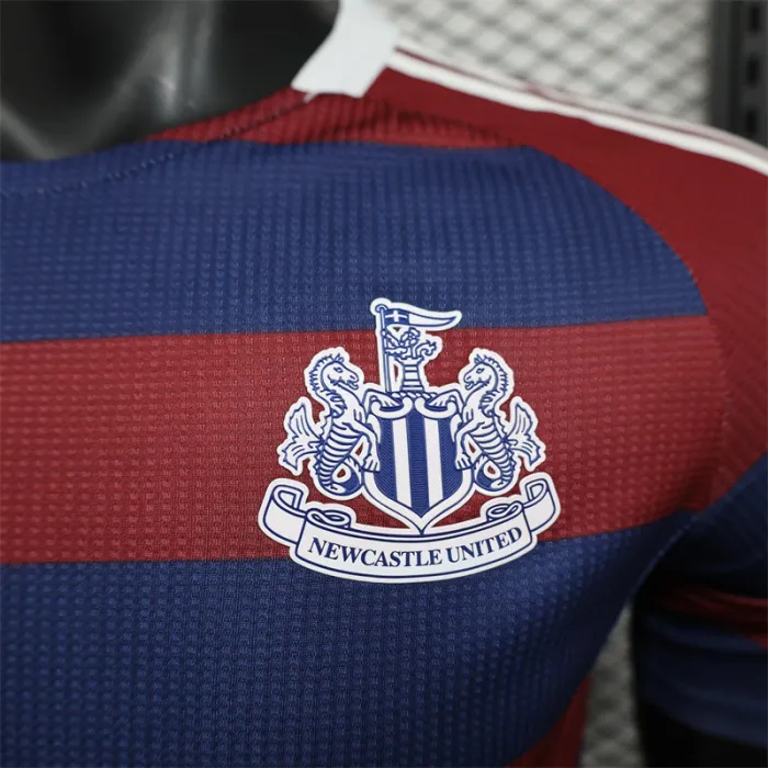 Versión para jugadores Camiseta de fútbol de visitante del Newcastle United 24/25
