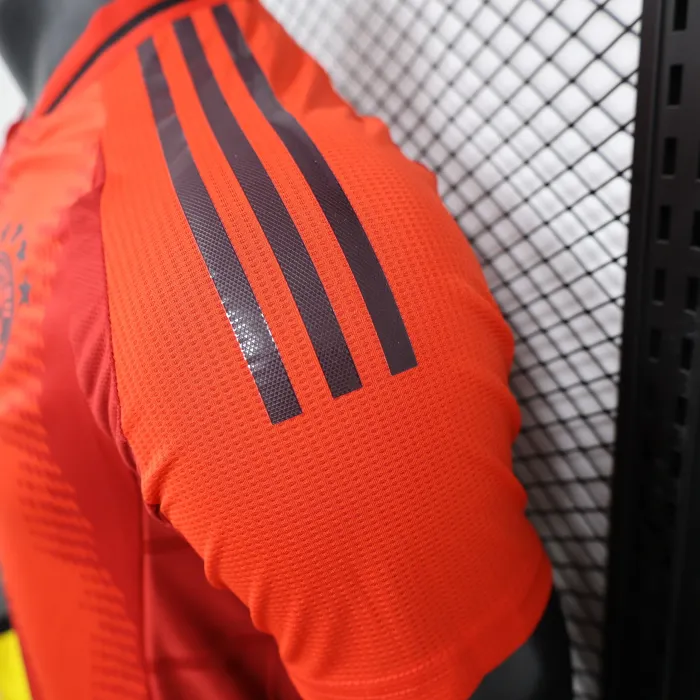 Versión del jugador Camiseta local del Bayern Munich 24/25 Kit de fútbol