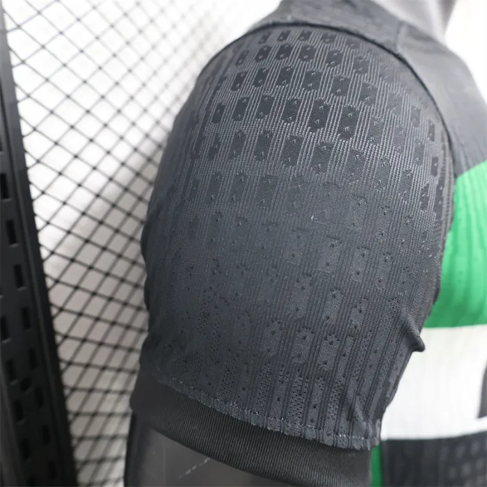 Versión de jugador Camiseta local del Sporting CP 24/25 Kit de fútbol