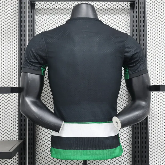 Versión de jugador Camiseta local del Sporting CP 24/25 Kit de fútbol