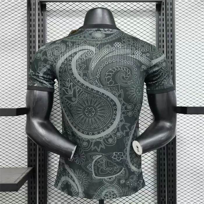 Versión de jugador Camiseta de fútbol del Barcelona 24/25 con kit especial