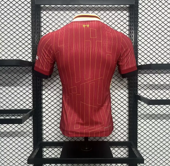 Camiseta de fútbol del equipo local del Liverpool 24/25