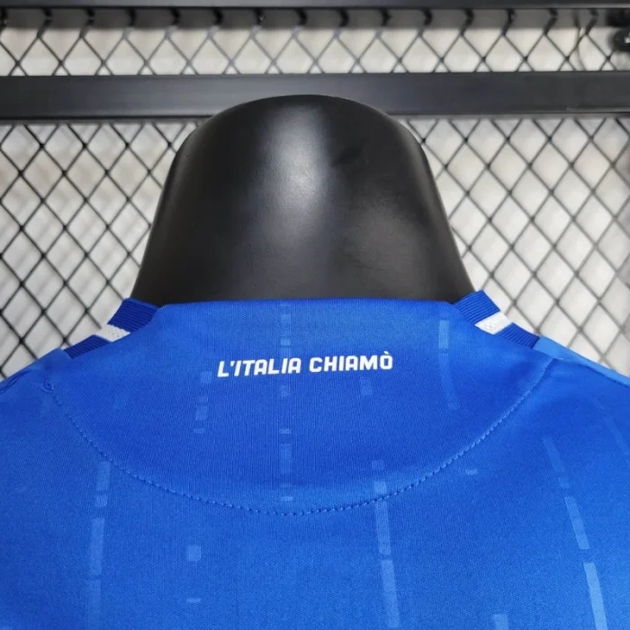 Camiseta de fútbol de jugador de la Eurocopa 2024 de la selección de Italia para la temporada 24/25