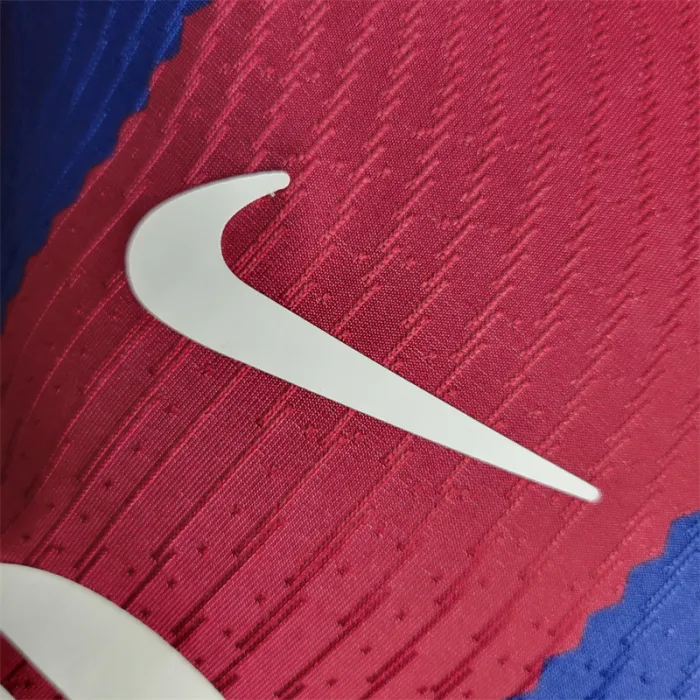 Versión del jugador Camiseta local del Barcelona 23/24
