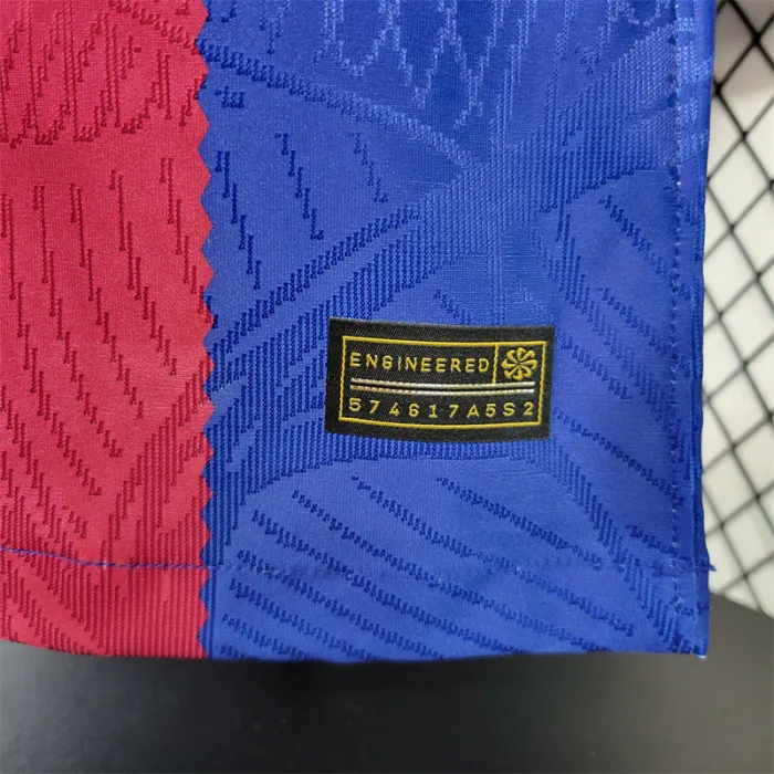 Versión del jugador Camiseta local del Barcelona 23/24