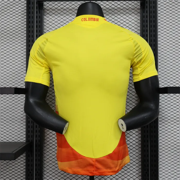 Camiseta de fútbol de la Copa América 2024 de la selección de Colombia para la temporada 24/25