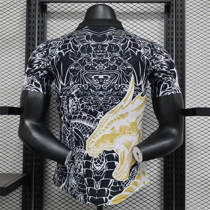 Camiseta de fútbol del equipo especial del Real Madrid 24/25