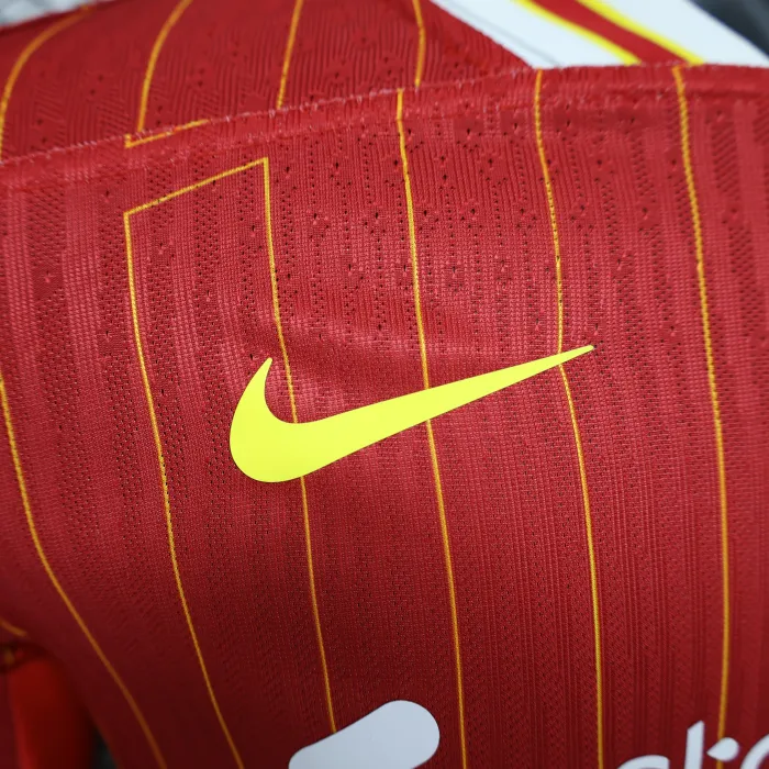 Versión para jugadores Camiseta local del Liverpool 24/25 Kit de fútbol Manga larga