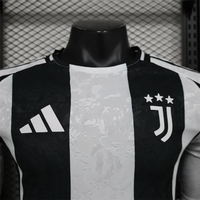 Versión para jugadores Camiseta local de la Juventus 24/25 Kit de fútbol Manga larga