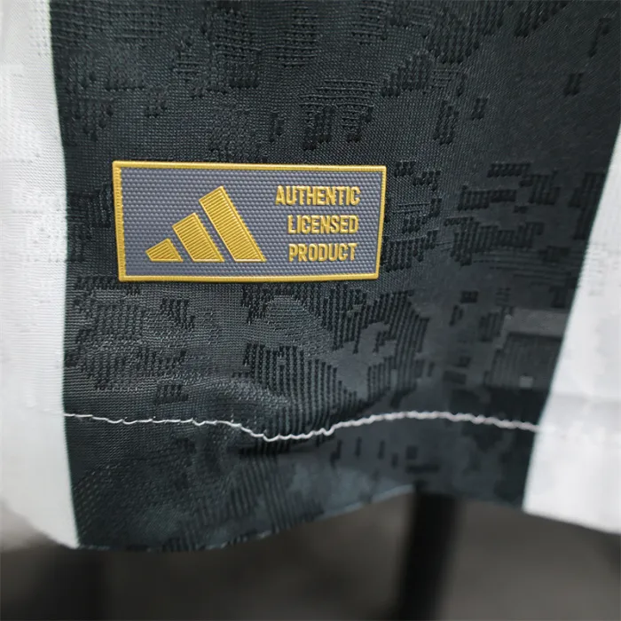 Versión para jugadores Camiseta local de la Juventus 24/25 Kit de fútbol Manga larga