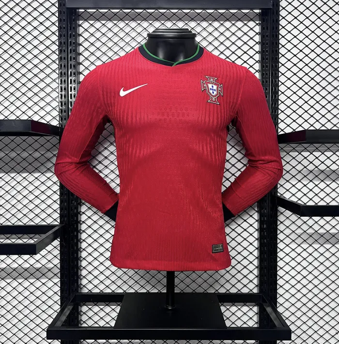 Camiseta de fútbol de manga larga de la Eurocopa 2024/25 de Portugal para el equipo local