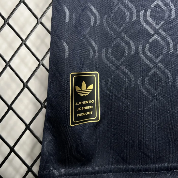 Kit de fútbol para niños de la Juventus 24/25 Tercera camiseta