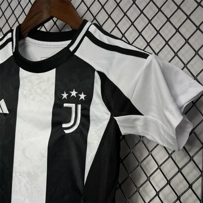 Camiseta local de la Juventus para niños 24/25 Kit de fútbol