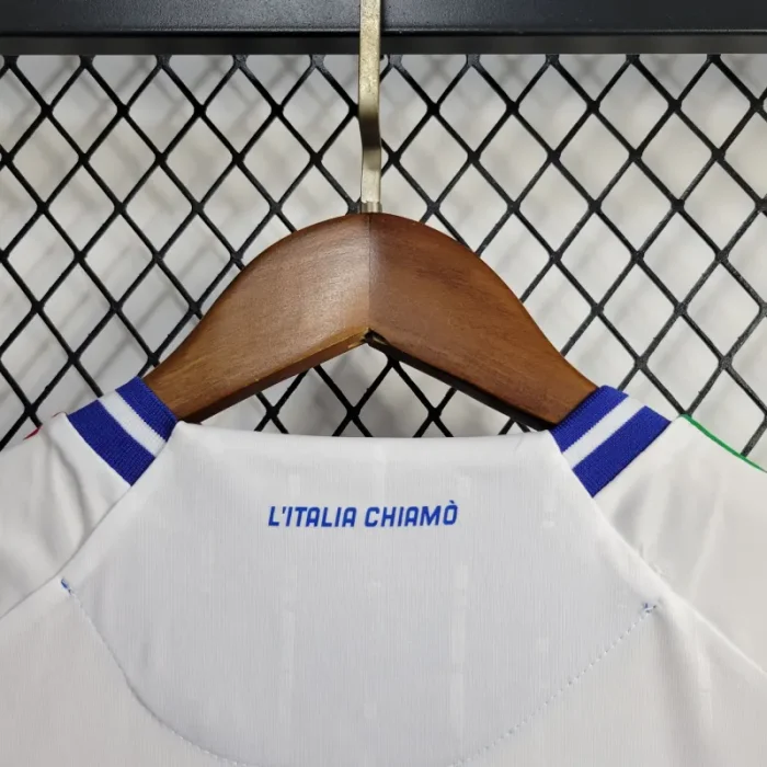 Camiseta de fútbol de visitante de Italia para niños 24/25 Eurocopa 2024