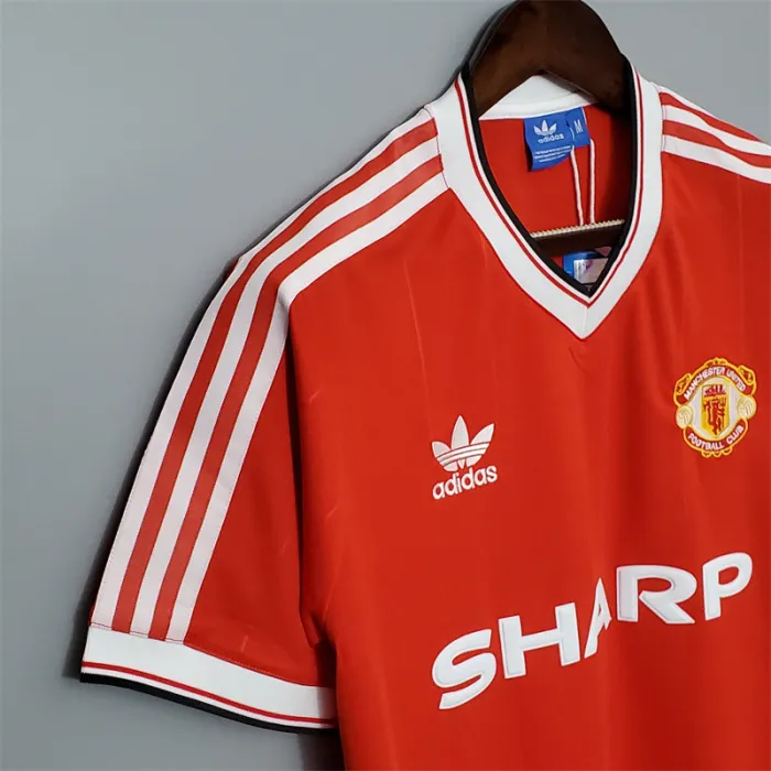 Camiseta de fútbol retro del equipo de fútbol del Manchester United, kit de local 1983/84