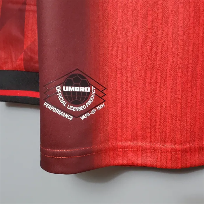 Camiseta de fútbol retro de manga larga del Manchester United, equipo de fútbol local, 1996