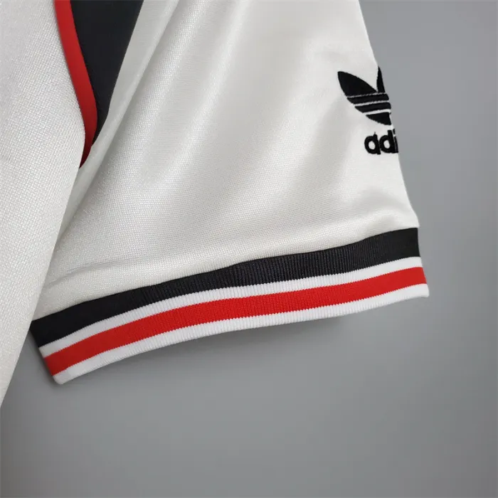 Camiseta de fútbol retro del Manchester United, equipo de fútbol local, 1985/86