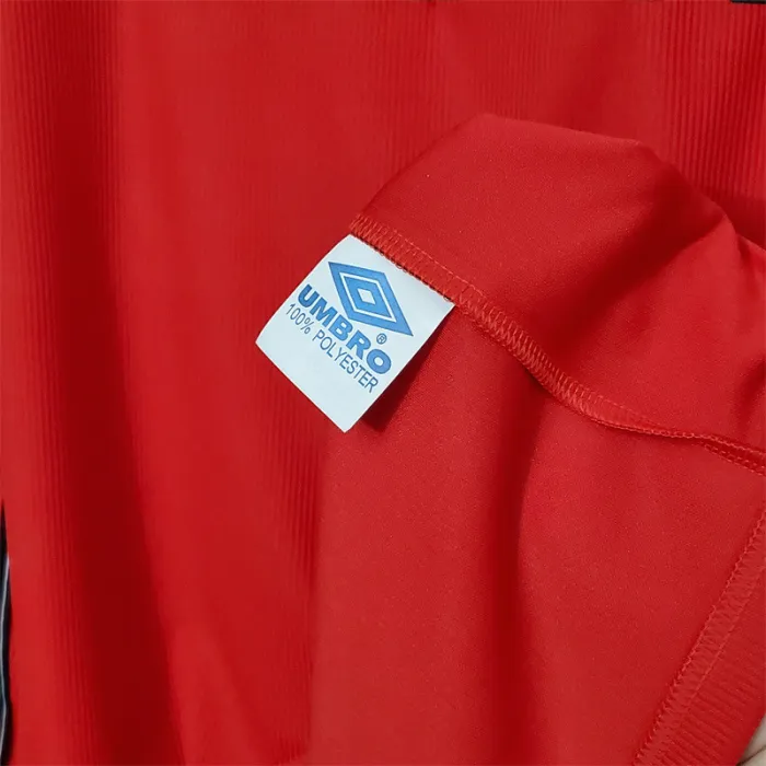 Camiseta de fútbol retro de manga larga del Manchester United para el equipo local 1998/99