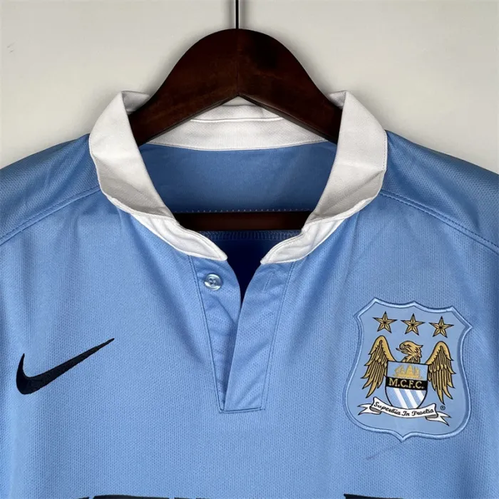 Camiseta de fútbol retro del Manchester City para el equipo local 2015/16