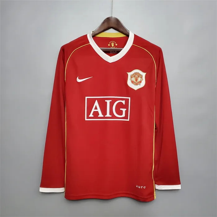 Camiseta de fútbol retro de manga larga del Manchester United para el equipo local 2006/07