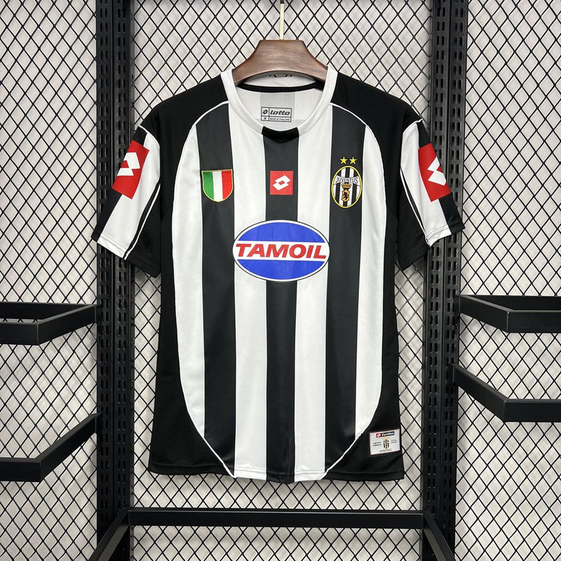 Retro Juventus Home Kit 2002/03 Football Jersey